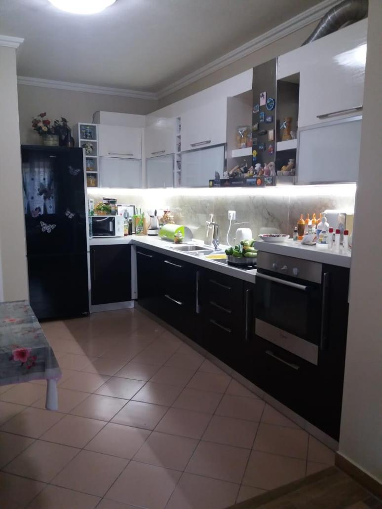 Luander Hotel Tirana Cameră foto